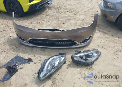 2017 Chrysler Pacifica Touring-L from USA, damaged, VIN 2C4RC1BG6HR705336